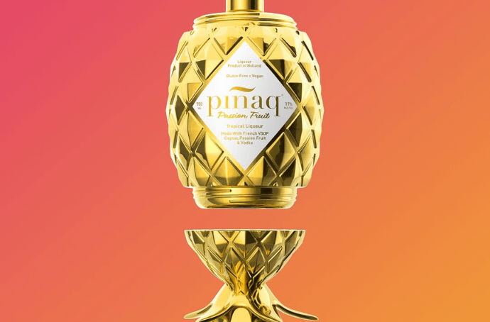 PINAQ GOLD LIQUEUR 1L NAKRĘTKA